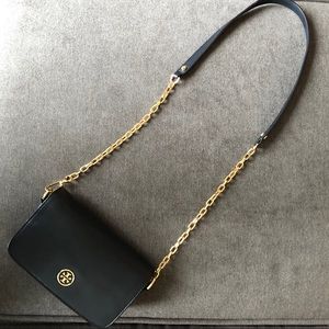 Tory burch robinson crossbody bag